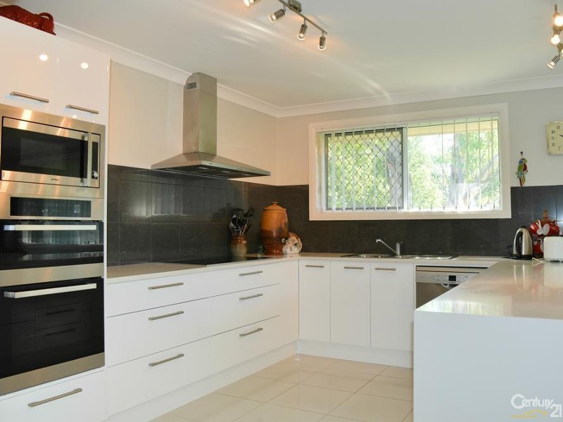 6 Railton Avenue, Taree NSW 2430