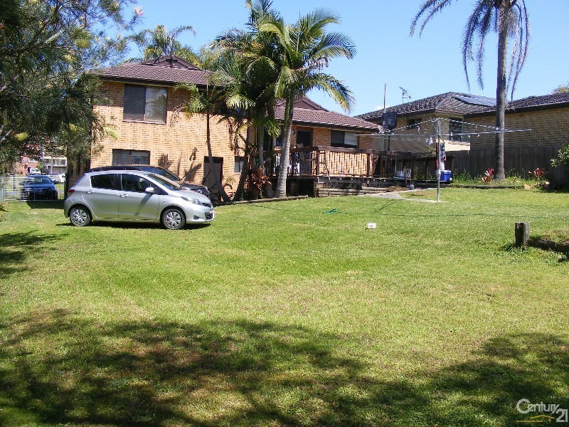 27 Combined Street, Wingham NSW 2429