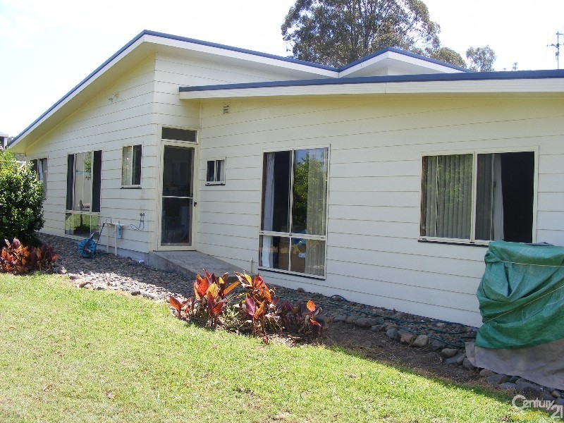 195 Gloucester Road, Burrell Creek NSW 2429