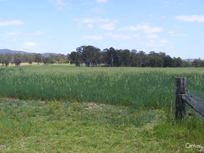 195 Gloucester Road, Burrell Creek NSW 2429