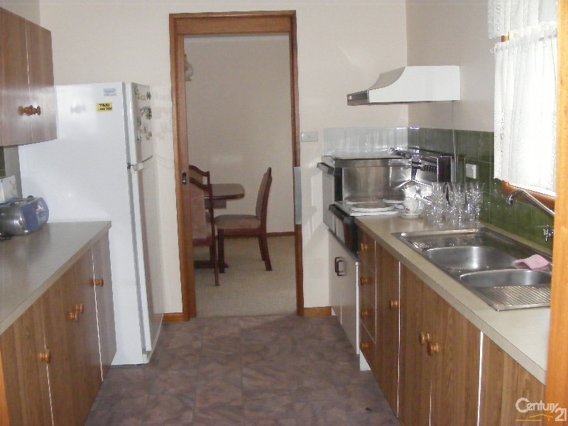 6 Craiglea Close, Taree NSW 2430