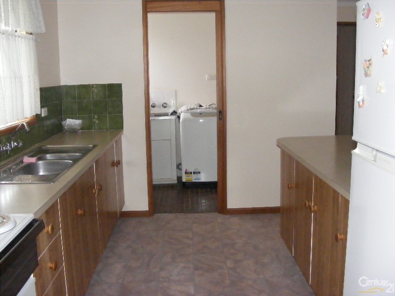 6 Craiglea Close, Taree NSW 2430