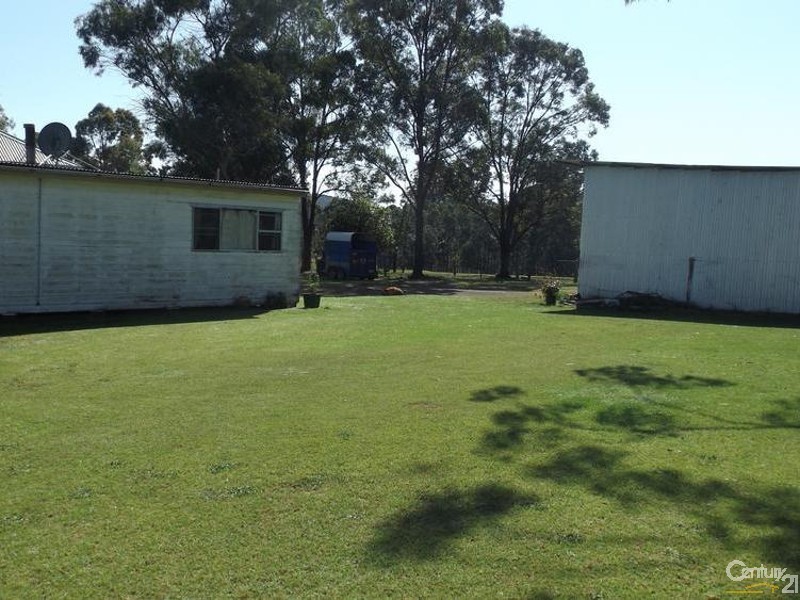 345 Careys Road, Hillville NSW 2430