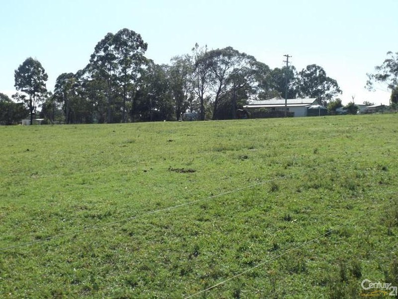 345 Careys Road, Hillville NSW 2430