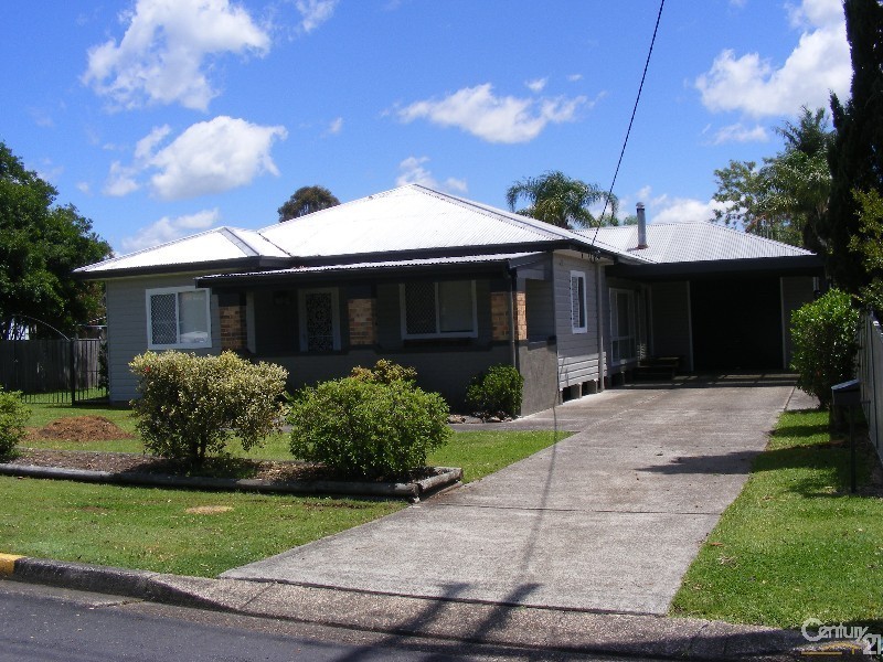 11 Spence Street, Taree NSW 2430
