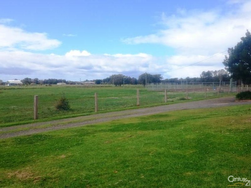 700 Manning Point Road, Oxley Island NSW 2430