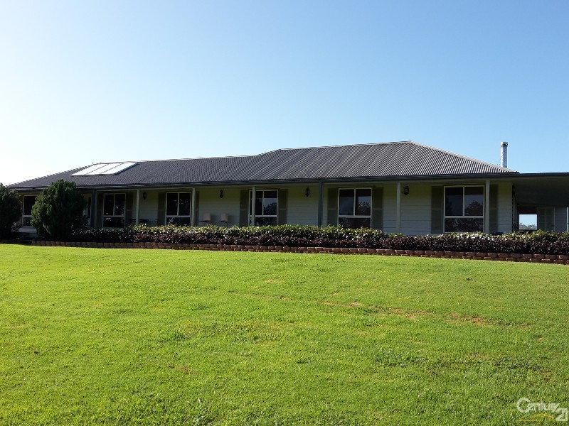700 Manning Point Road, Oxley Island NSW 2430