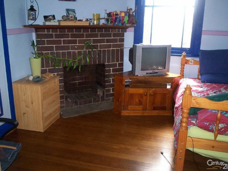 64 Flett Street, Taree NSW 2430