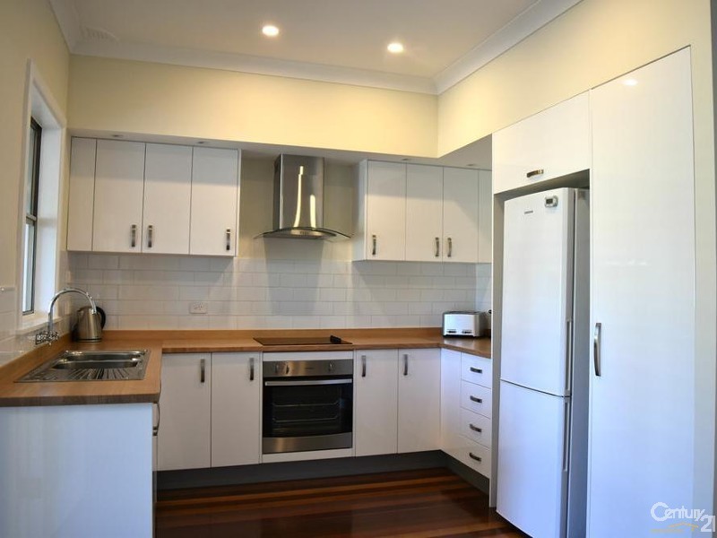 8  Pettitt Avenue, Taree NSW 2430