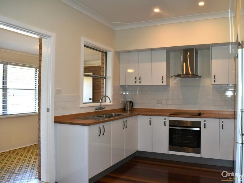 8  Pettitt Avenue, Taree NSW 2430