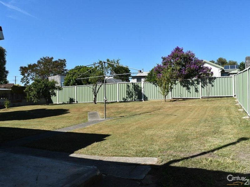 8  Pettitt Avenue, Taree NSW 2430