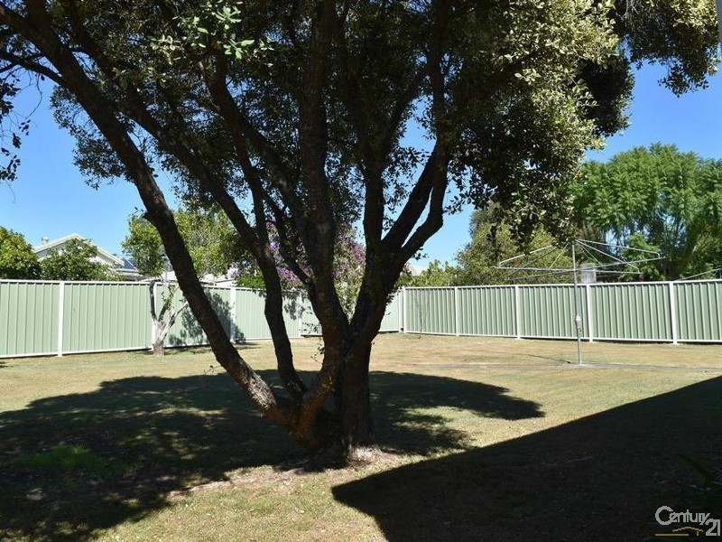 8  Pettitt Avenue, Taree NSW 2430