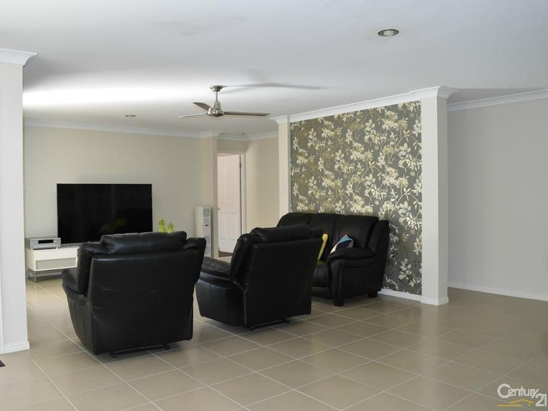 13  Riverlinks Circuit, Taree NSW 2430