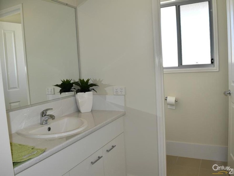13  Riverlinks Circuit, Taree NSW 2430