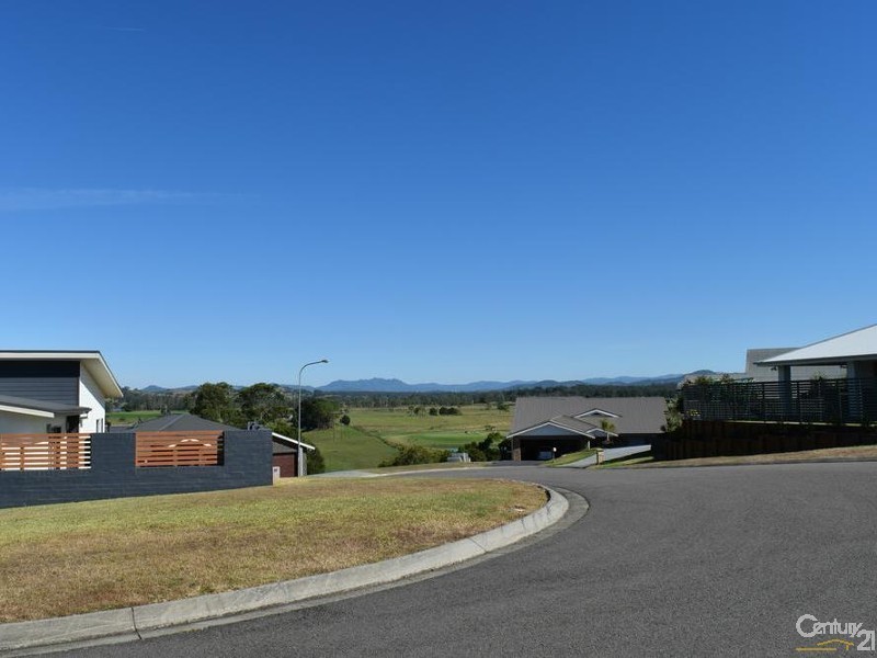 13  Riverlinks Circuit, Taree NSW 2430