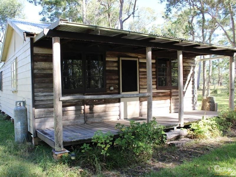 275 Aerodrome Road, Nabiac NSW 2312