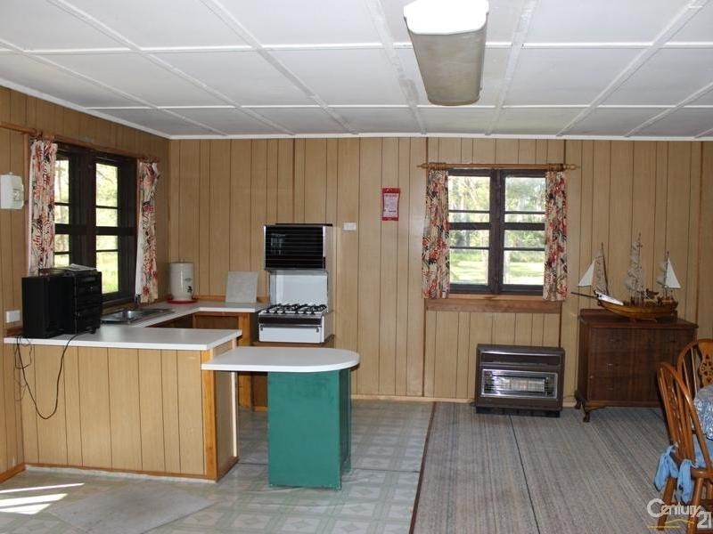 275 Aerodrome Road, Nabiac NSW 2312