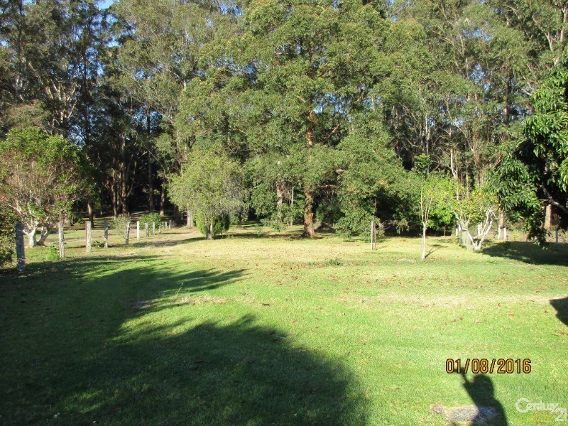 37 NEWBY ROAD, Pampoolah NSW 2430