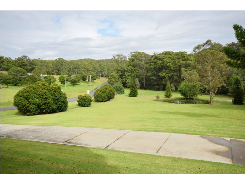 37 Panorama Drive, Diamond Beach NSW 2430