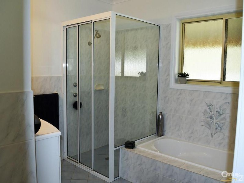 5 Ruby Drive, Taree NSW 2430