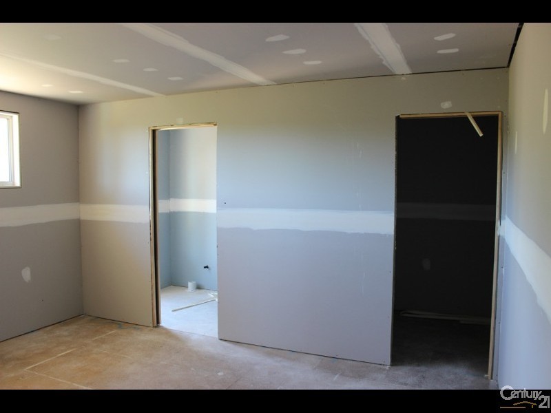 Tallwoods Village NSW 2430