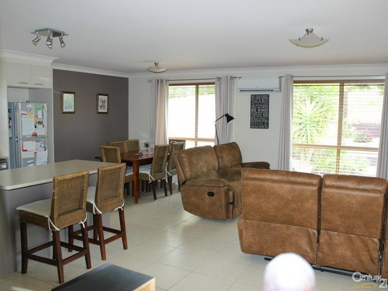 5 Rosedale Place, Tinonee NSW 2430