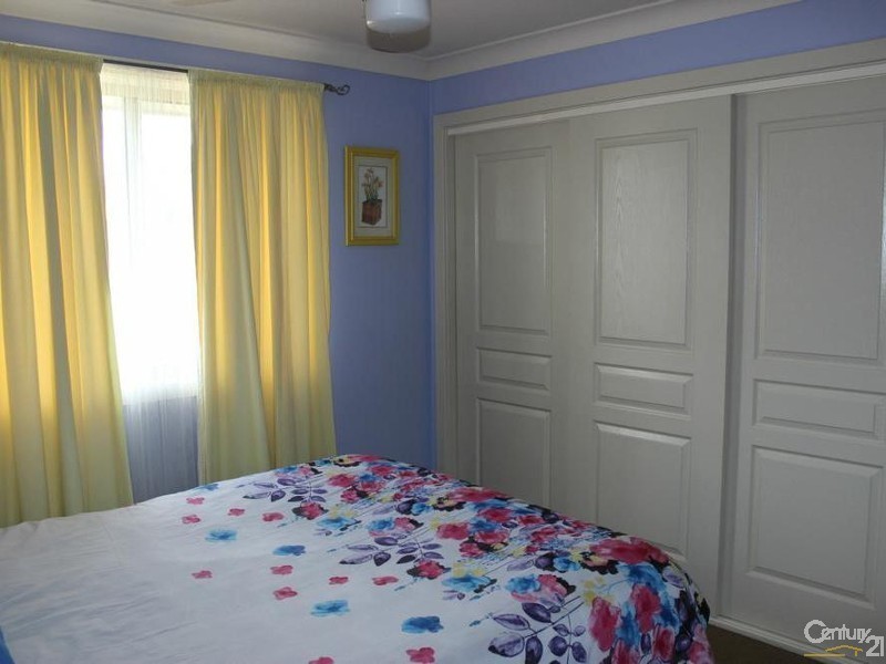 5 Rosedale Place, Tinonee NSW 2430