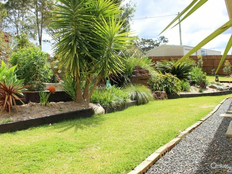5 Rosedale Place, Tinonee NSW 2430