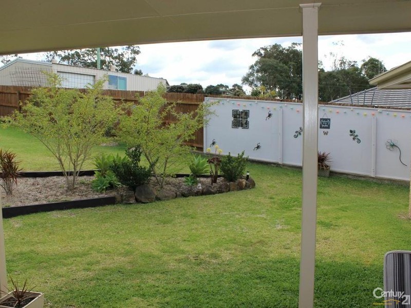 5 Rosedale Place, Tinonee NSW 2430