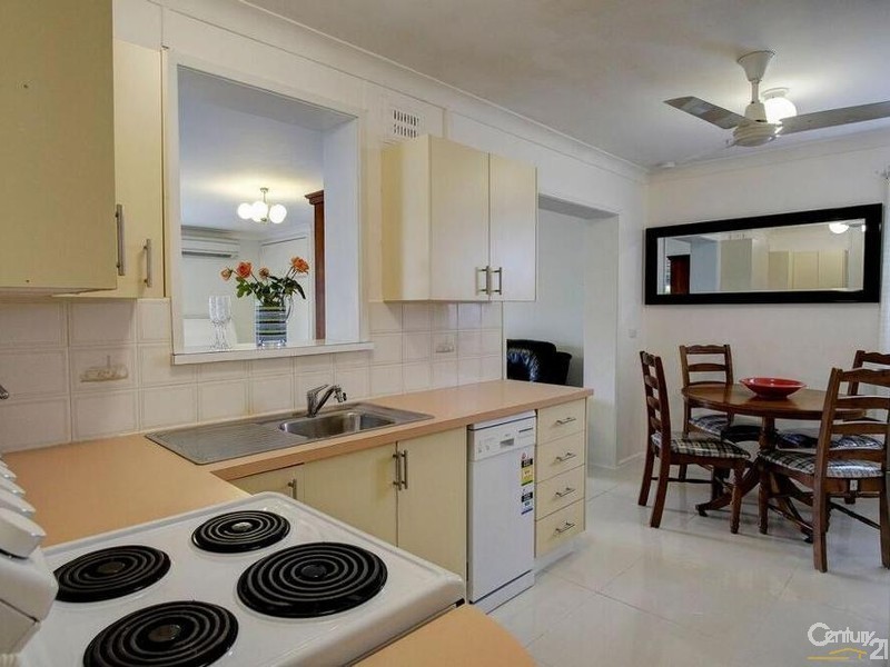 23 Ronald Road, Taree NSW 2430