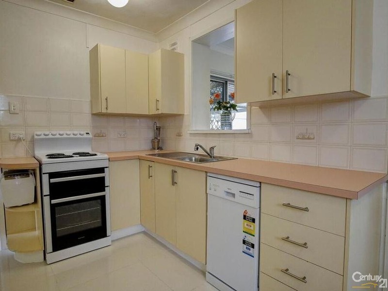 23 Ronald Road, Taree NSW 2430