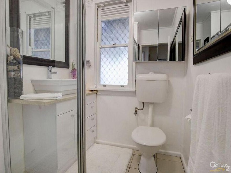 23 Ronald Road, Taree NSW 2430