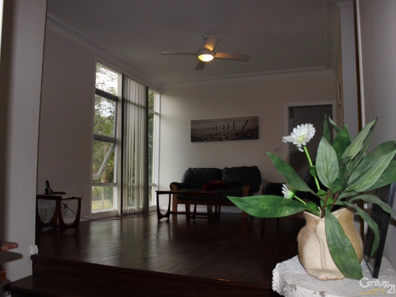 31 Bayview Crescent, Taree NSW 2430