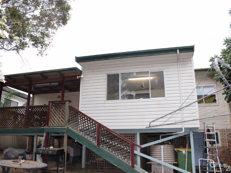 31 Bayview Crescent, Taree NSW 2430