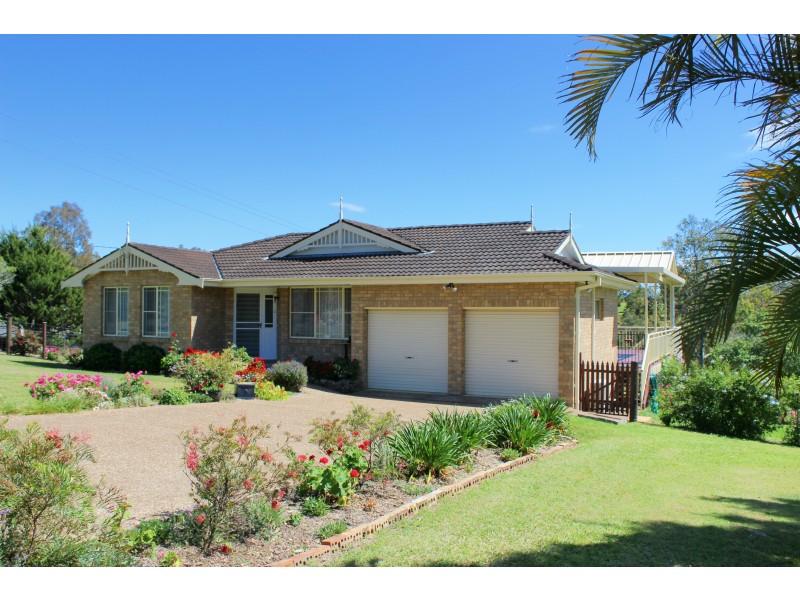 11 Abbotts Falls Road, Wingham NSW 2429