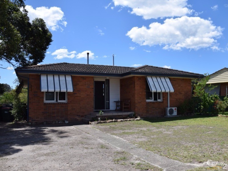 13 Ronald Road, Taree NSW 2430
