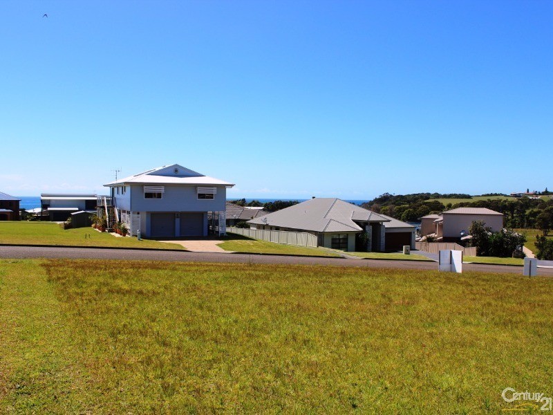 34 Sapphire Parade, Diamond Beach NSW 2430