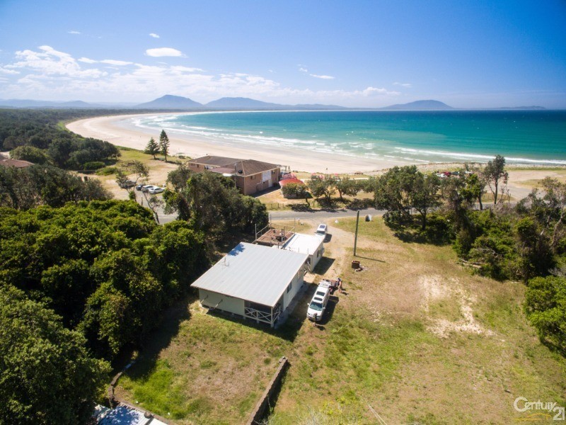 560 Crowdy Head Road, Crowdy Head NSW 2427