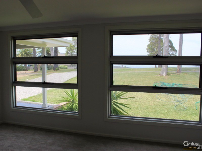 26 Eastern Valley Way, Tallwoods Village NSW 2430