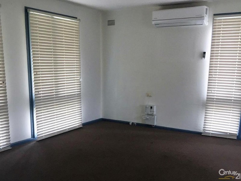 25  Valerie Street, Taree NSW 2430