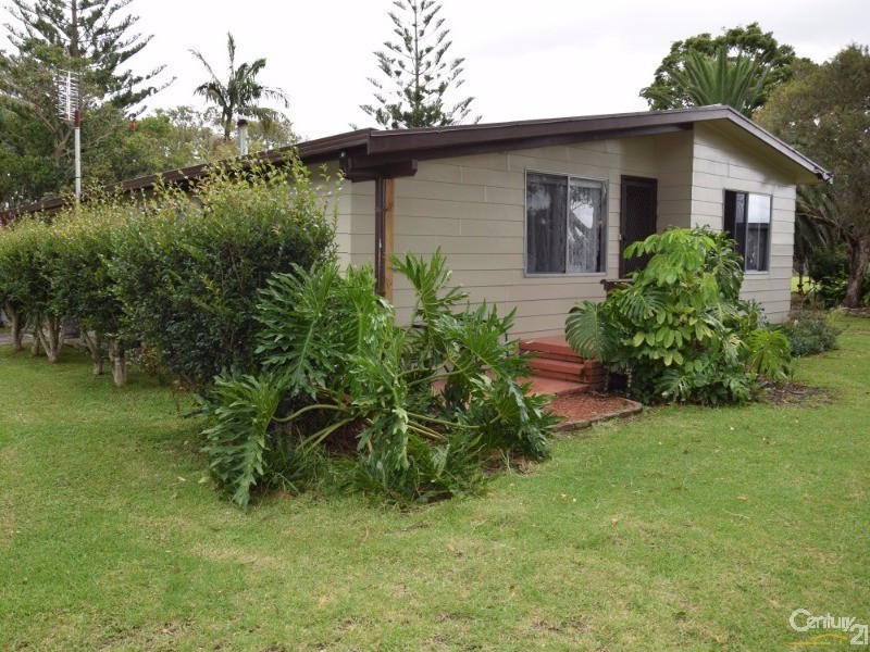 48 North Moto Road, Jones Island NSW 2430