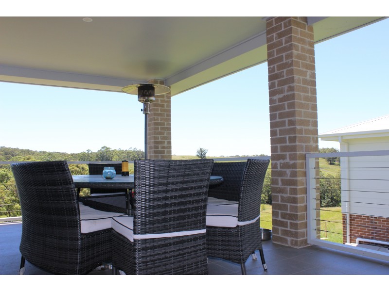 24 Eastern Valley Way, Tallwoods Village NSW 2430