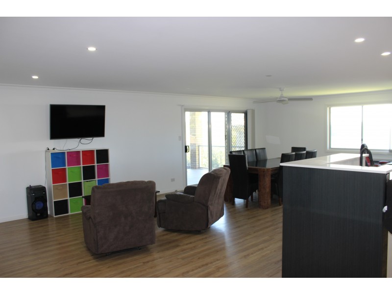 24 Eastern Valley Way, Tallwoods Village NSW 2430