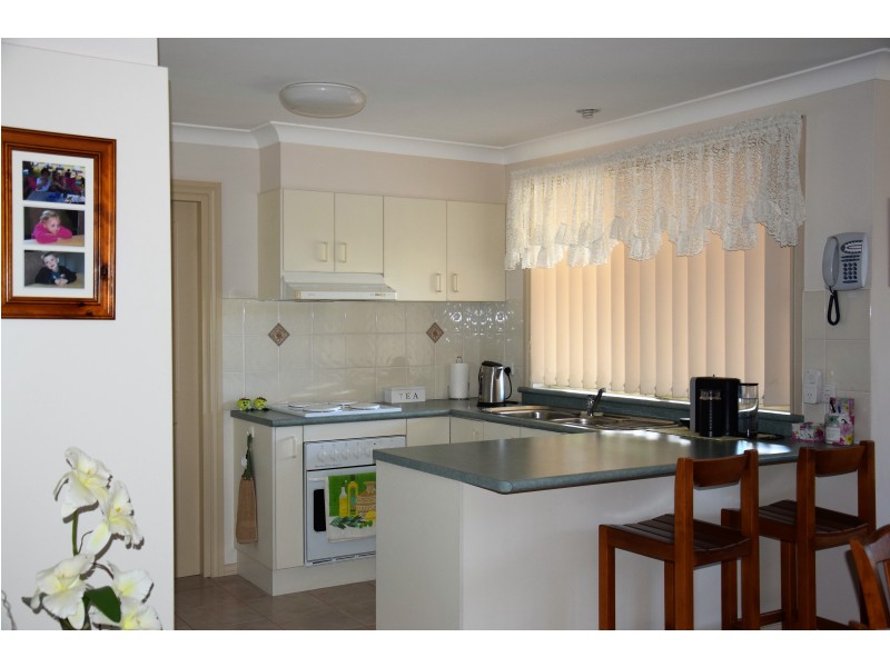 19 Robusta Parade, Taree NSW 2430