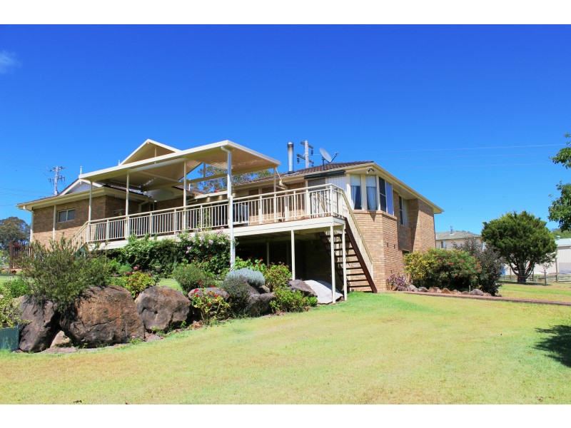 11 Abbotts Falls Road, Wingham NSW 2429