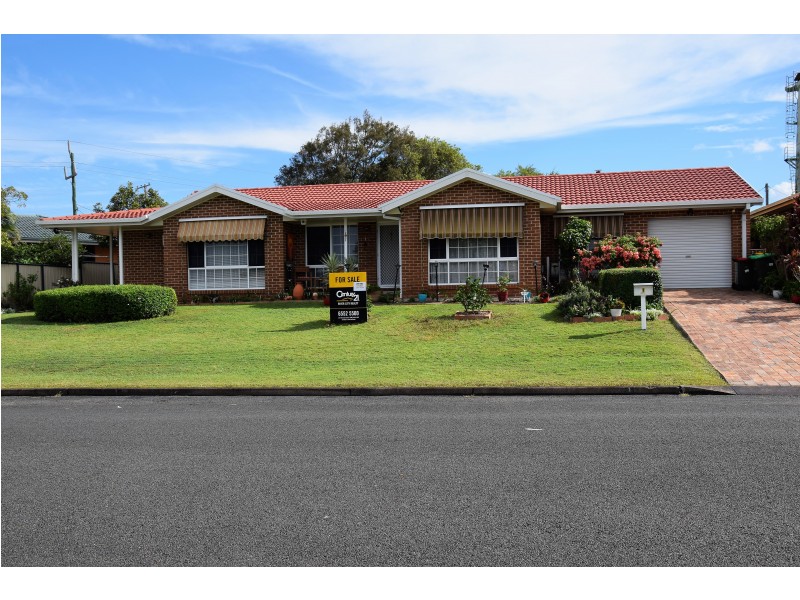 1 Palanas Drive, Taree NSW 2430