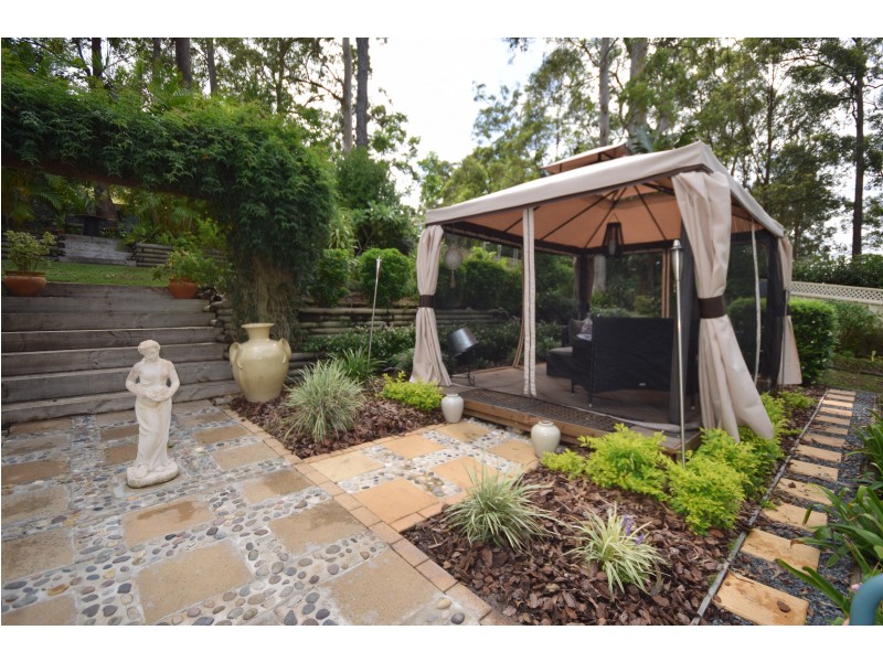 15 Hilltop Parkway, Tallwoods Village NSW 2430