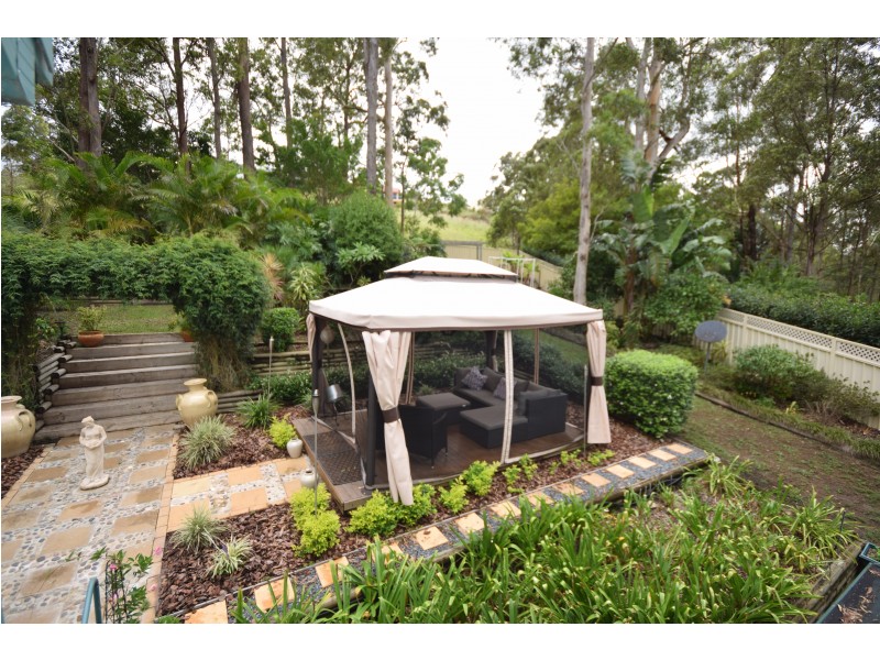 15 Hilltop Parkway, Tallwoods Village NSW 2430