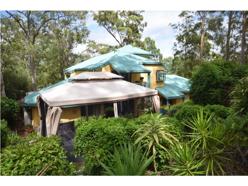 15 Hilltop Parkway, Tallwoods Village NSW 2430