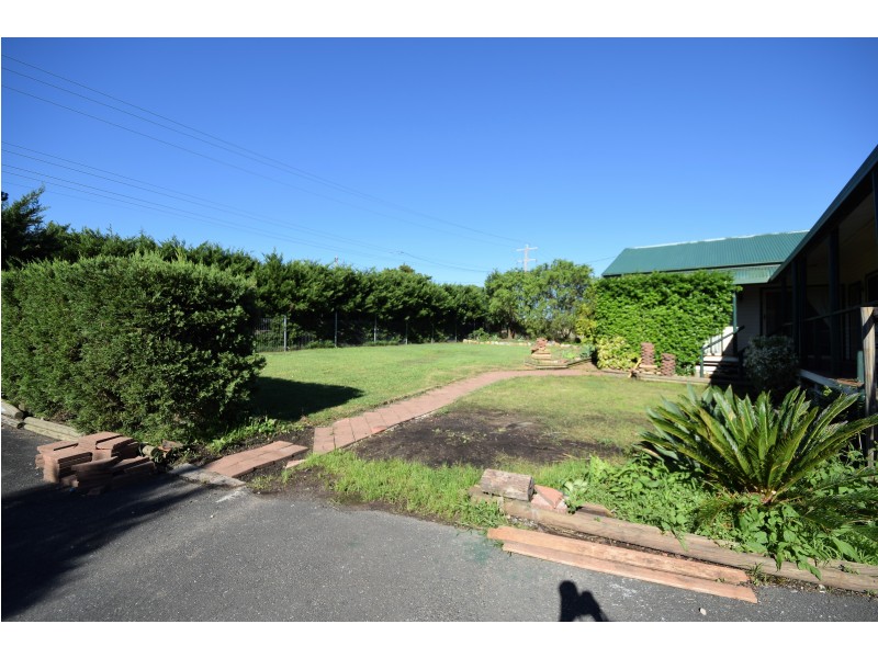 90 Main Street, Cundletown NSW 2430